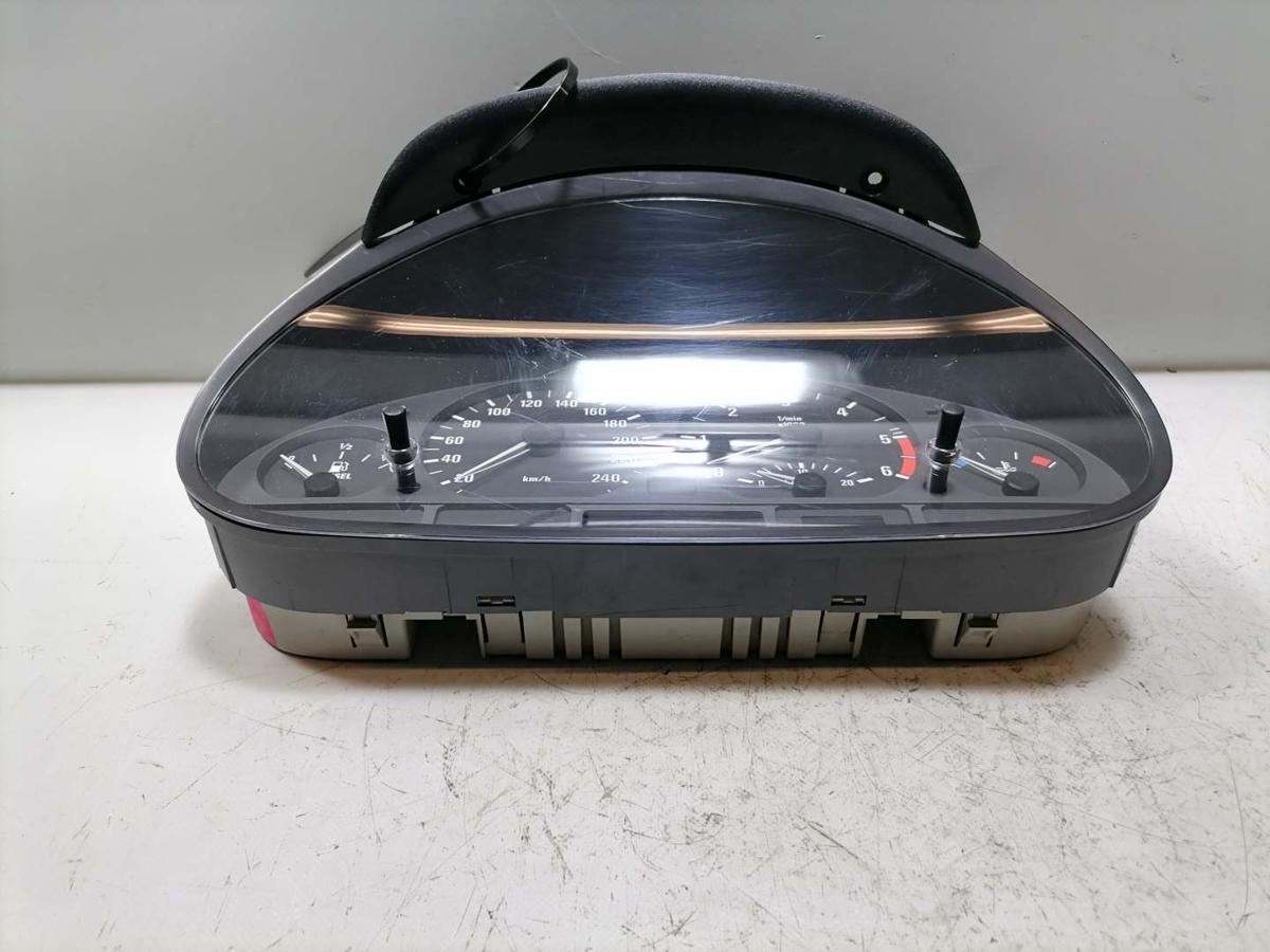 BMW 3er E46 Limousine BJ 2003 Kombiinstrument Tacho 3.0D 0263639161